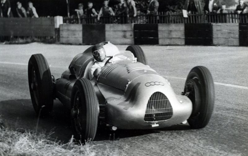 1939_swiss_grand_prix_auto_union_type_d_001