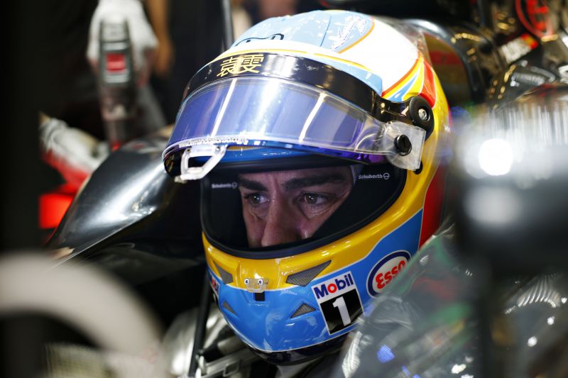 Alonso_AbuDhabi_McLaren