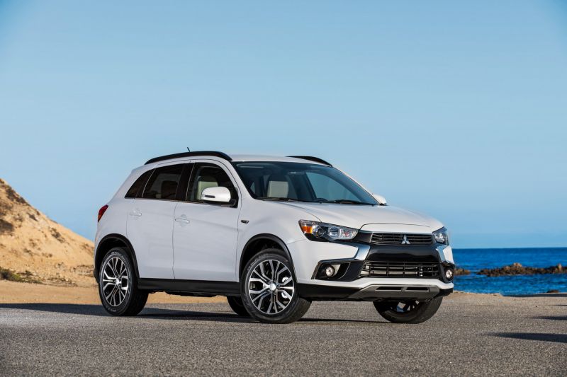 mitsubishioutlandersport01