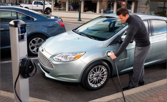 2012-ford-focus-electric-inline-1