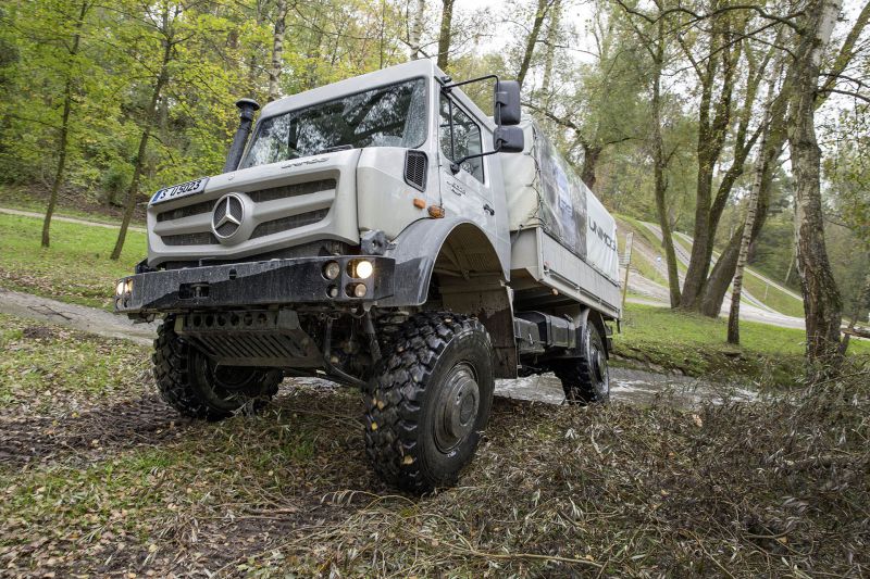 unimog01