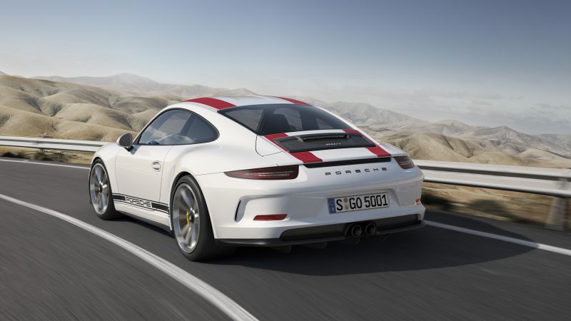 porsche911r02