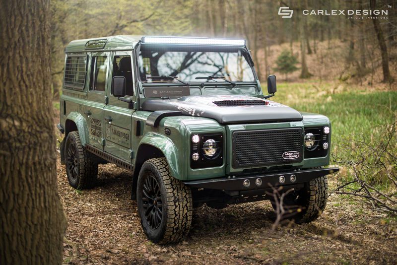 nakatanengacarlexlandroverdefender01