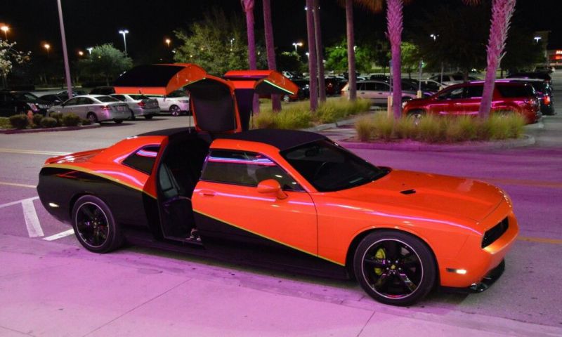 dodgechallengerlimo03