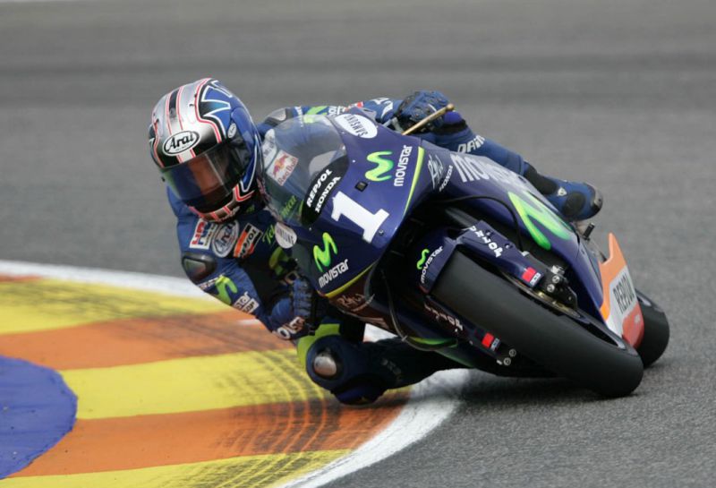 152136_pedrosa-1280x960-nov7.jpg..gallery_full_top_lg 2005