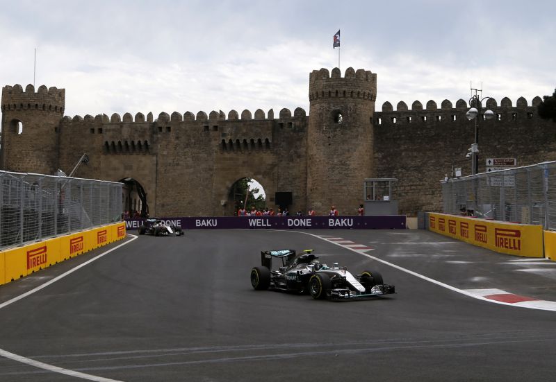 Rosberg_Baku_péntek