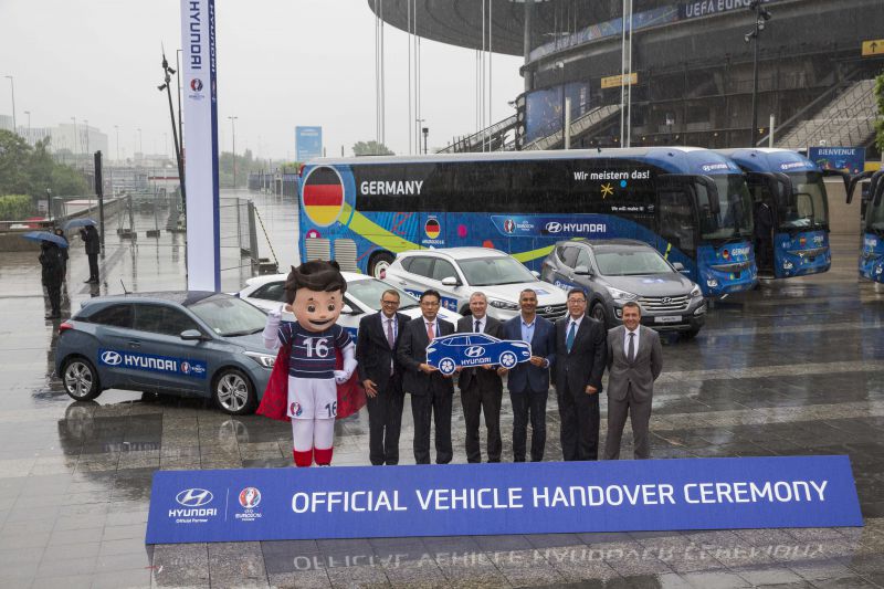 hundreds_of_hyundai_cars_set_to_support_uefa_euro_2016_hires