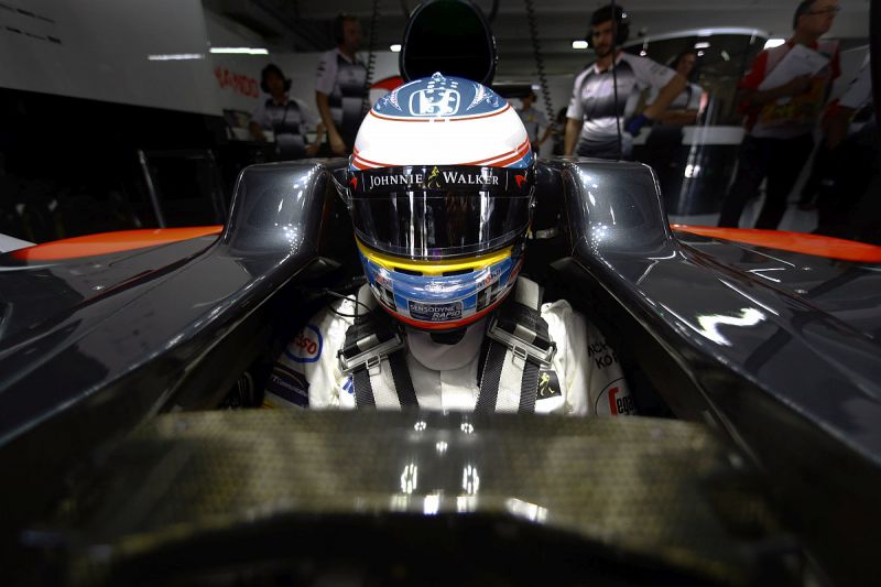 alonso_mclaren_16_cs