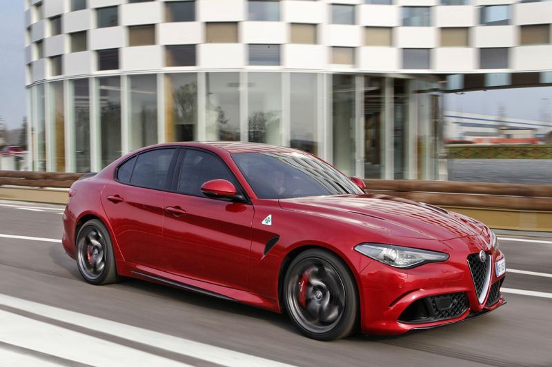 alfa-romeo-giulia-quadrifoglio_51