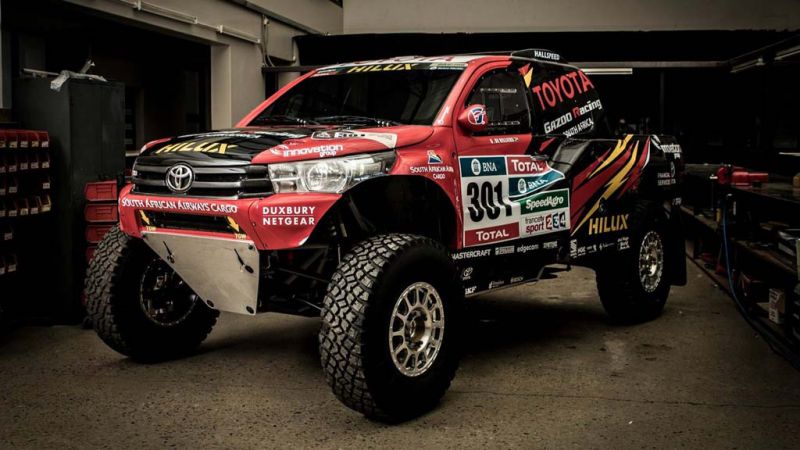 toyota-hilux-evo-dakar-2017-2