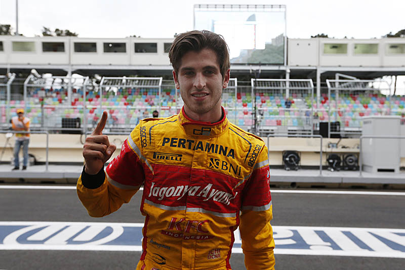 giovinazzi-2016-baku