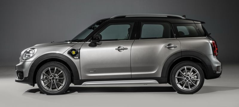 mini-cooper-s-e-coun-5