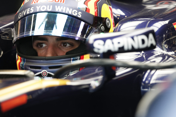 sainz-abudhabi-2016