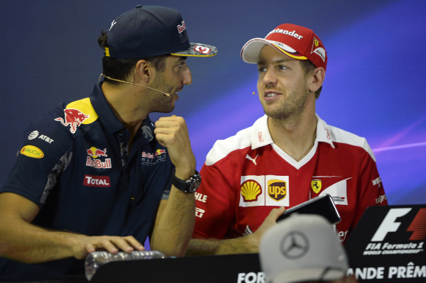 ricciardo-vettel-brazil-dppi-1