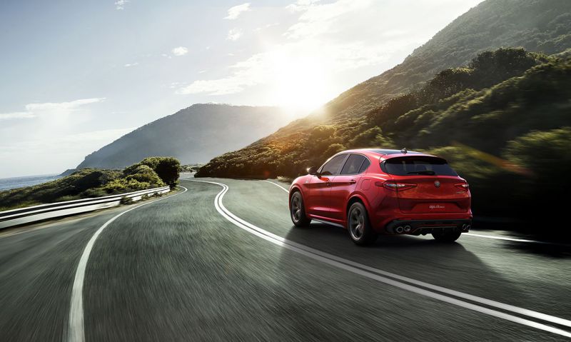 alfa-romeo-stelvio-2016-la-6